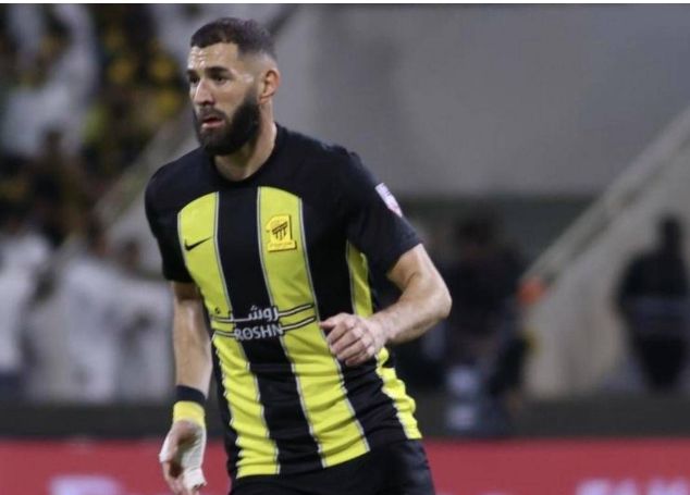 LOL官网登录入口-关于赛前皇家马德里调整名单以备亚冠，调整名单环节打磨，引发热议，团队化学反应显著的信息