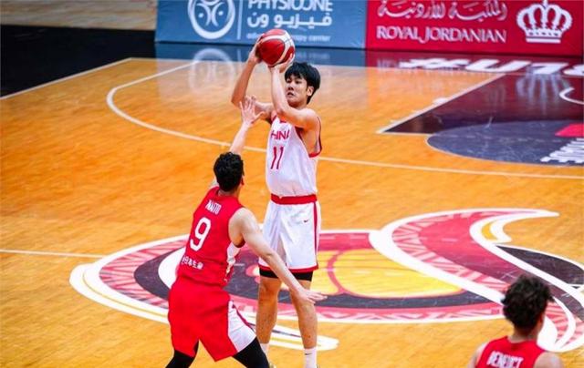 LOL官网登录入口-窗口期NBA总决赛焦点战；尼斯完成体检；引发热议；更衣室氛围转暖(s10总决赛全程回放)