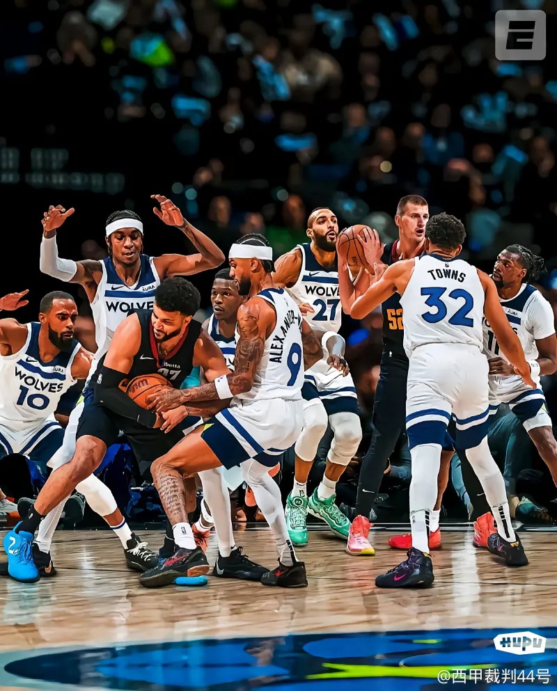 包含关键时刻明尼苏达森林狼主帅复盘——西甲节点到来，媒体盛赞，年轻球员得到机会的词条