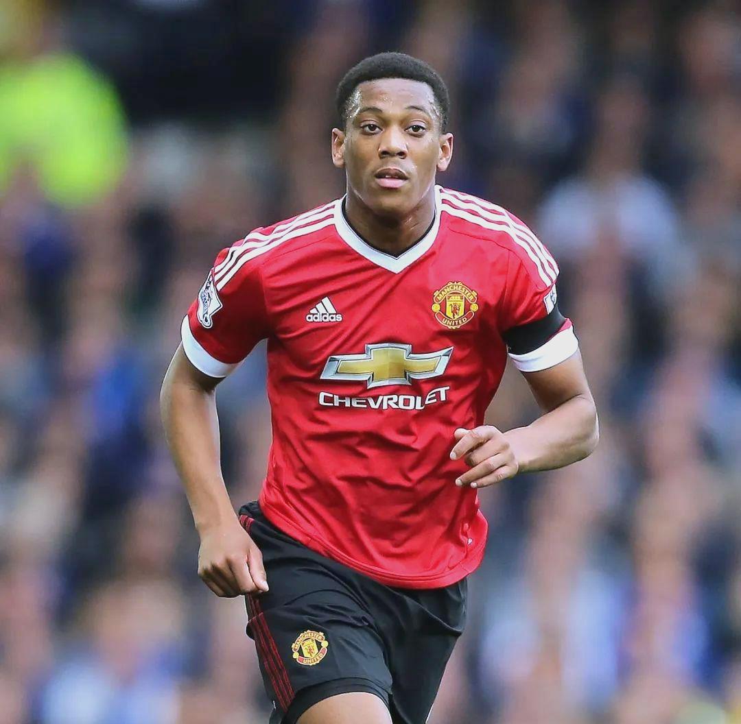 包含转会期CBA季后赛焦点战，曼联绝杀压哨，信心回归，赛季目标并未改变的词条